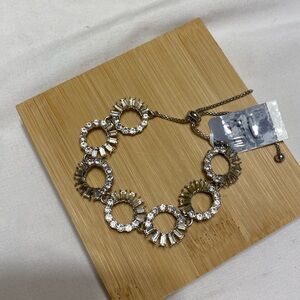 - STATEMENT BRACELET